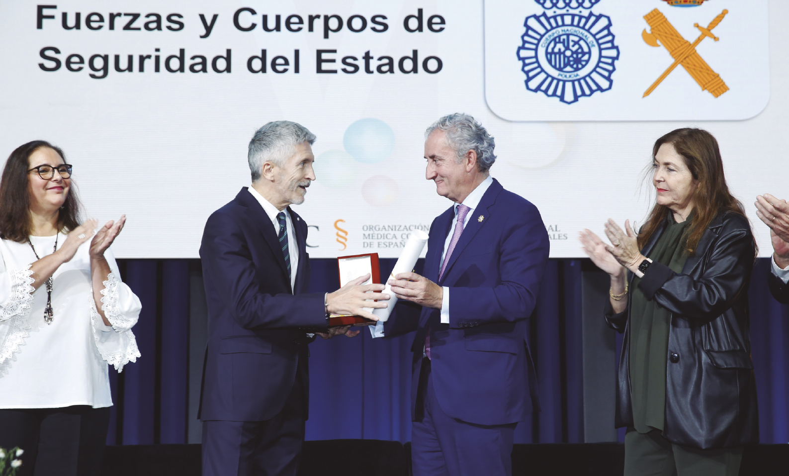 Clausura y entrega de medallas