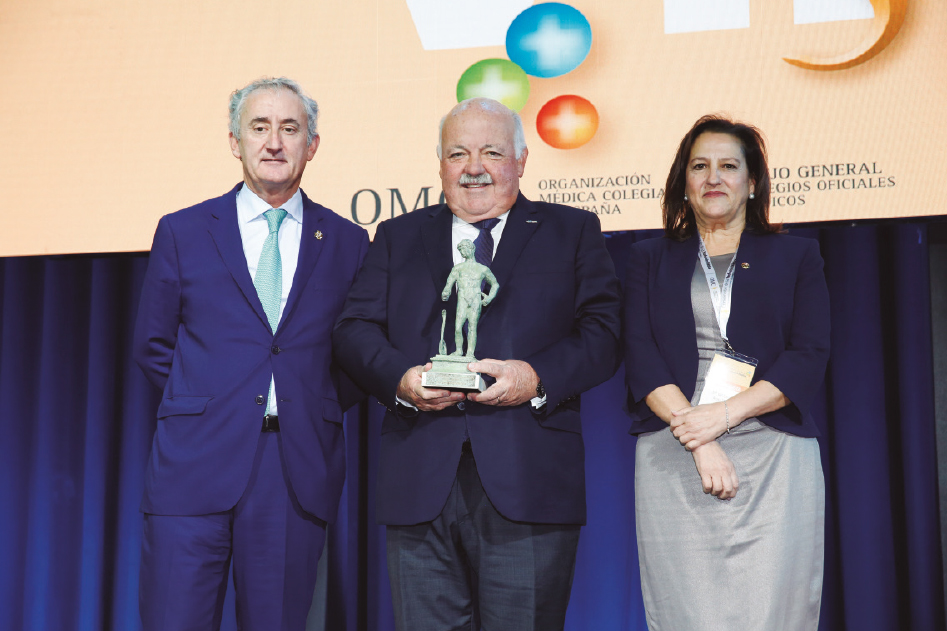 Premio Gestión: Dr. Jesús Aguirre