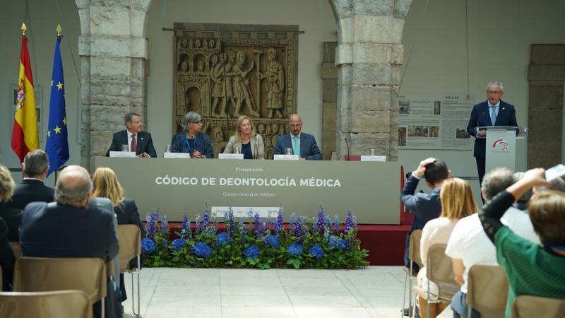 presentacion_en_parlamento_cantabria