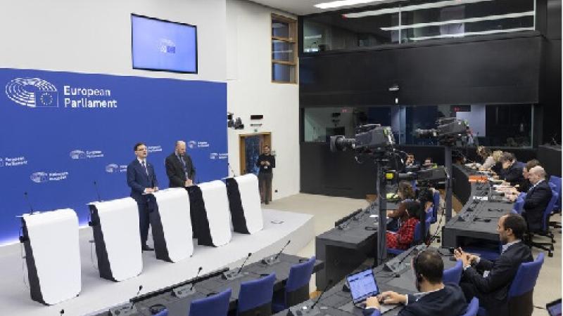 rueda de prensa PE