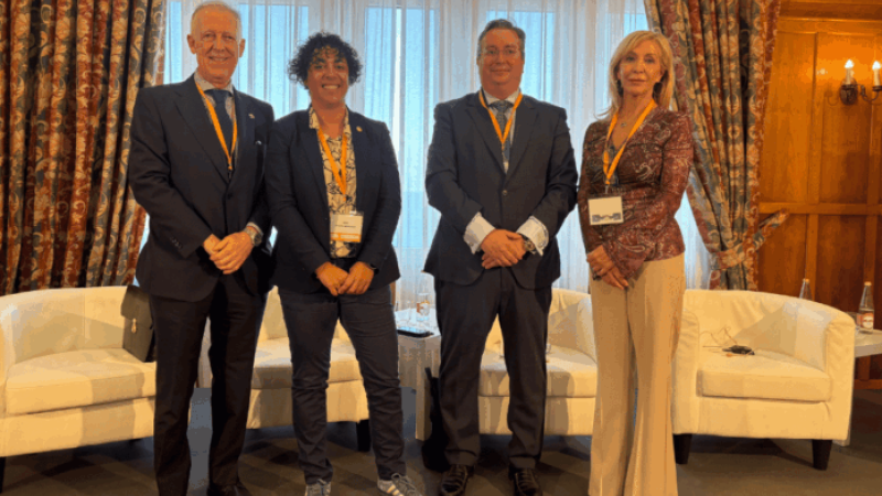 mesa-extracomunitarios-2-epm