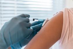 Vacunas brazo