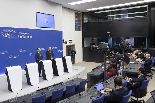 rueda de prensa PE