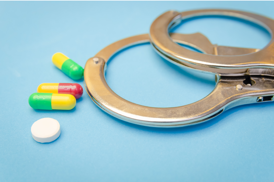 Medicamentos ilegales