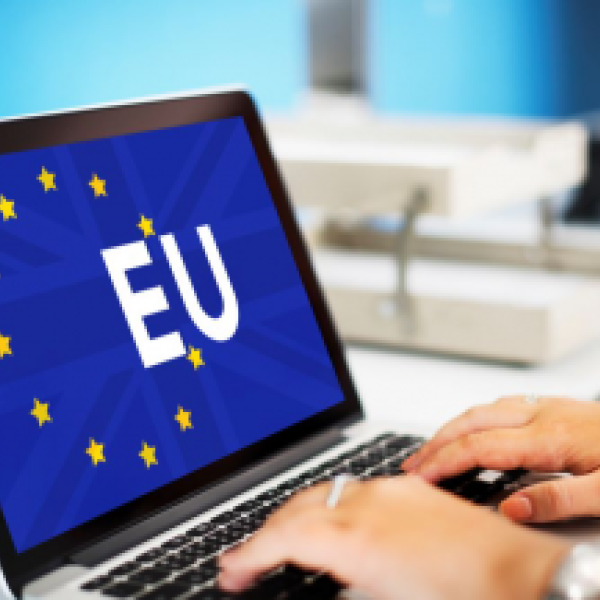 UE