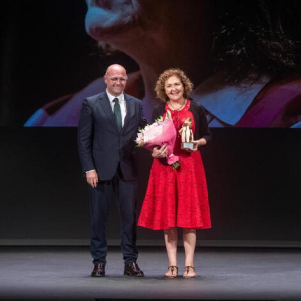 dra_moya_premio_especial_alicante